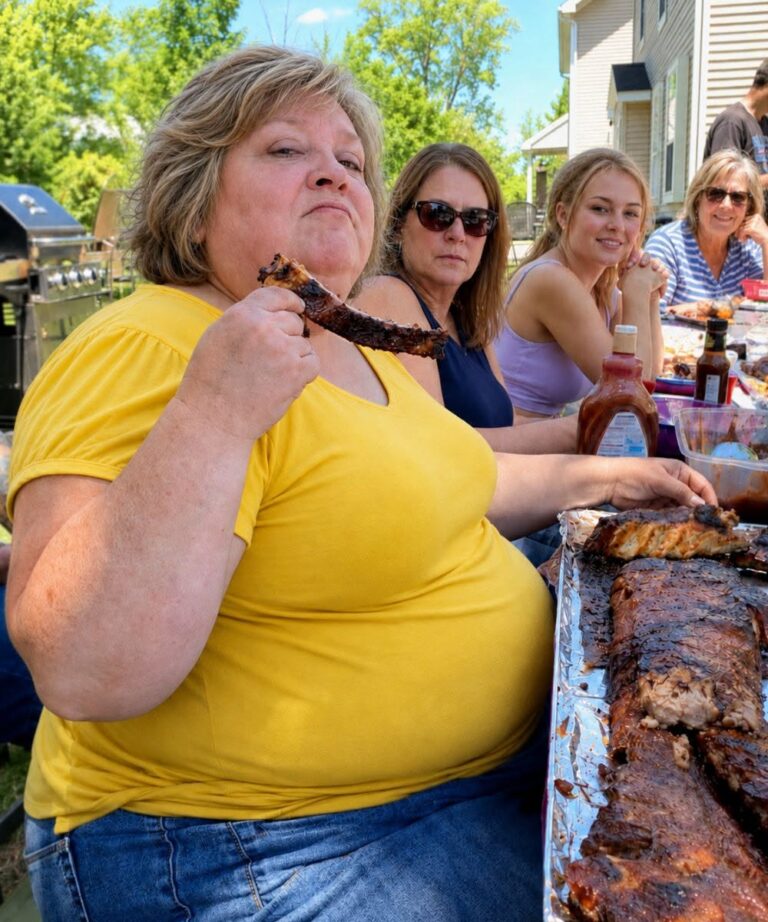 Ma belle-mère venait toujours avec tout son clan au barbecue gratuit chez nous — le 4 juillet, quand ils sont arrivés les mains vides encore une fois, je leur ai donné une leçon qu’ils n’oublieront jamais